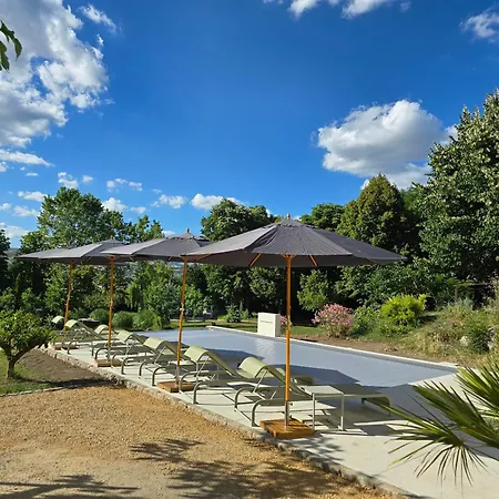 Bed & Breakfast Les D'hotes Du Chateau Eclosion