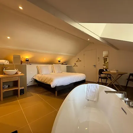 Bed and Breakfast Les D'hotes Du Chateau Eclosion Saint-Paul-en-Jarez