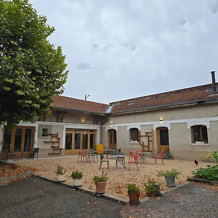 Les D'hotes Du Chateau Eclosion Bed & Breakfast *