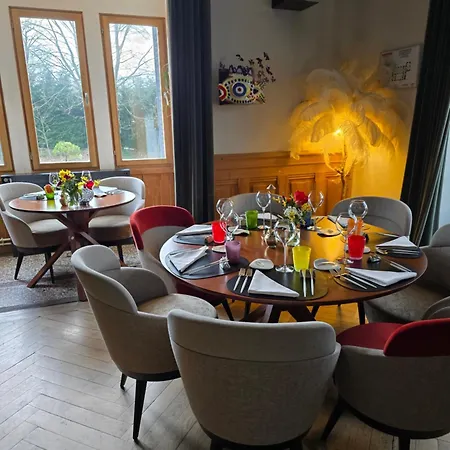 Bed and Breakfast Les D'hotes Du Chateau Eclosion 3*